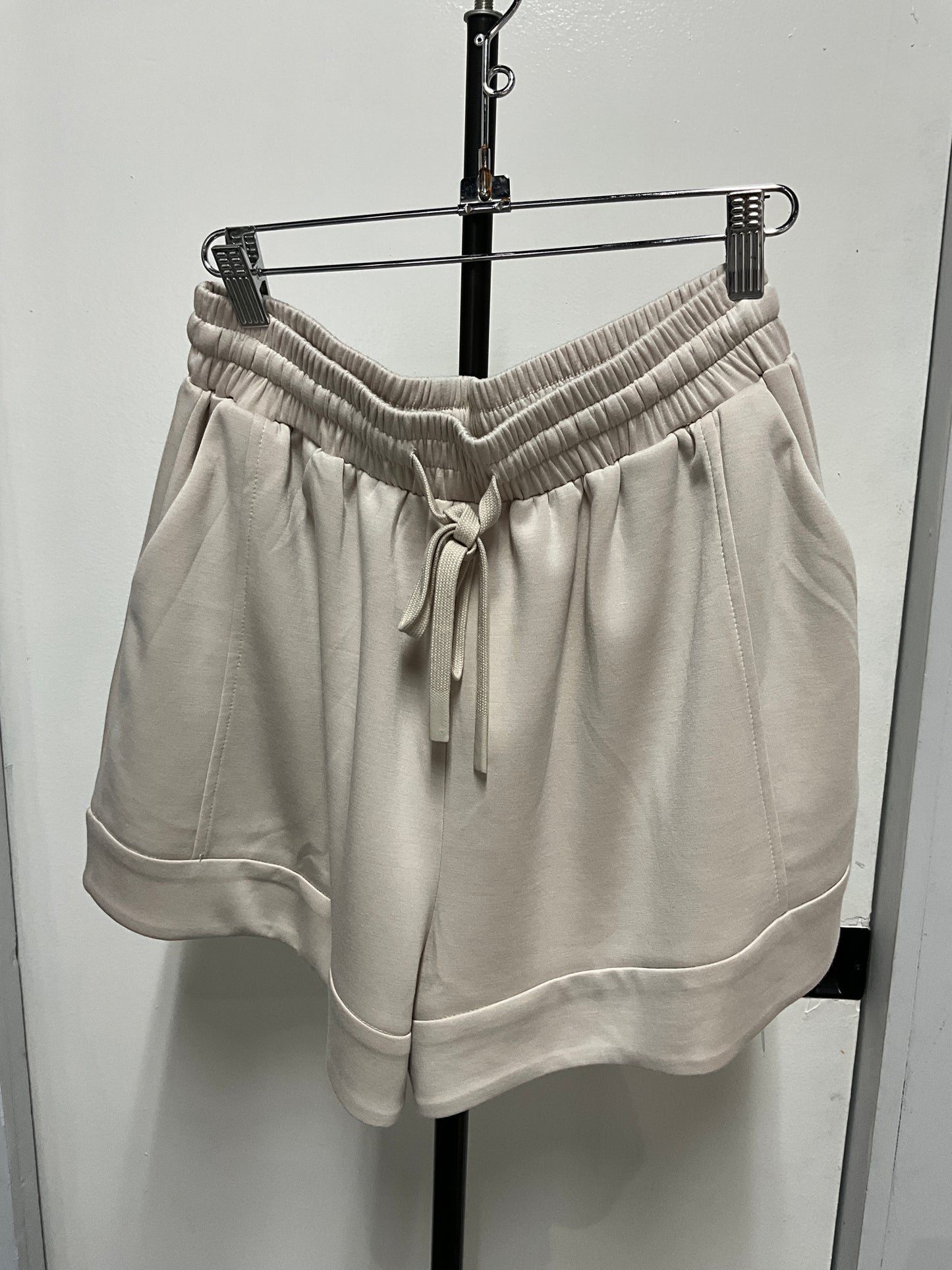 Lt Taupe Scuba Athletic Short Set
