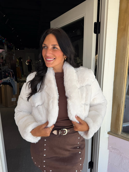 Elle Ivory Cropped Faux Fur Coat