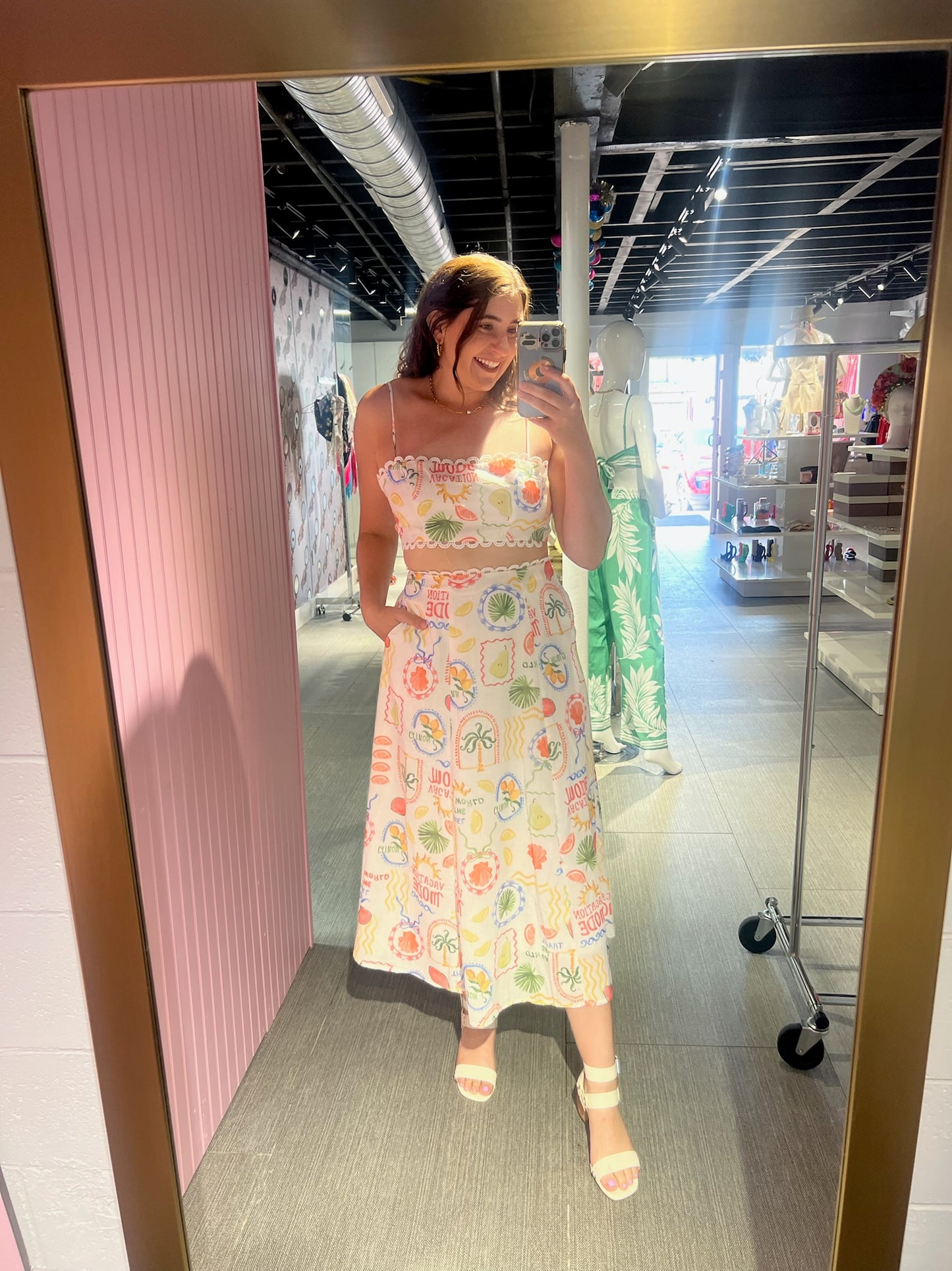 Postcard Escape Two Piece Set