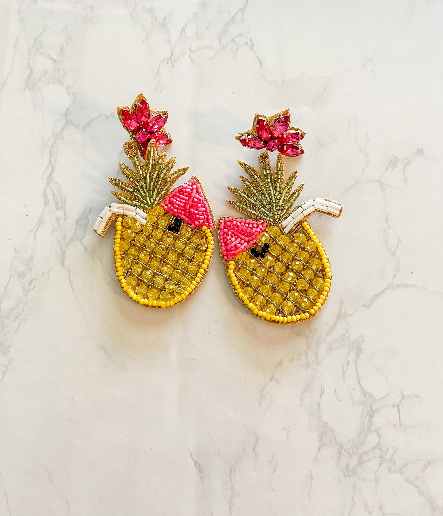 Pineapple drink earrings